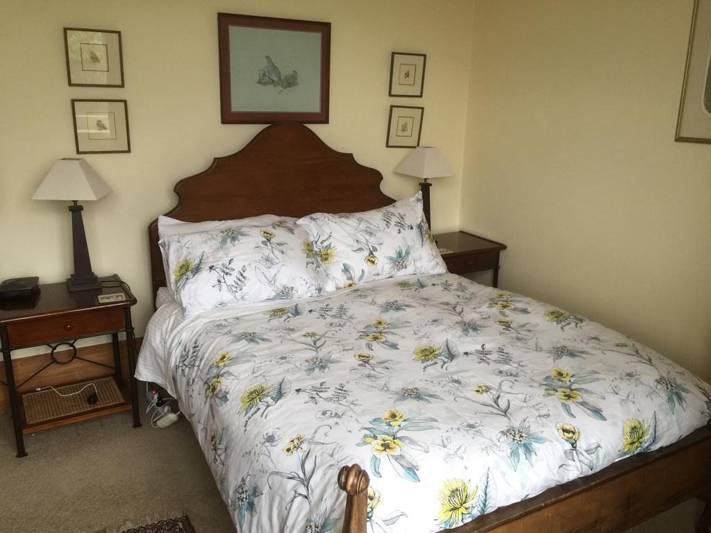 Bnb At Bidwill Bed & Breakfast Wellington Bagian luar foto